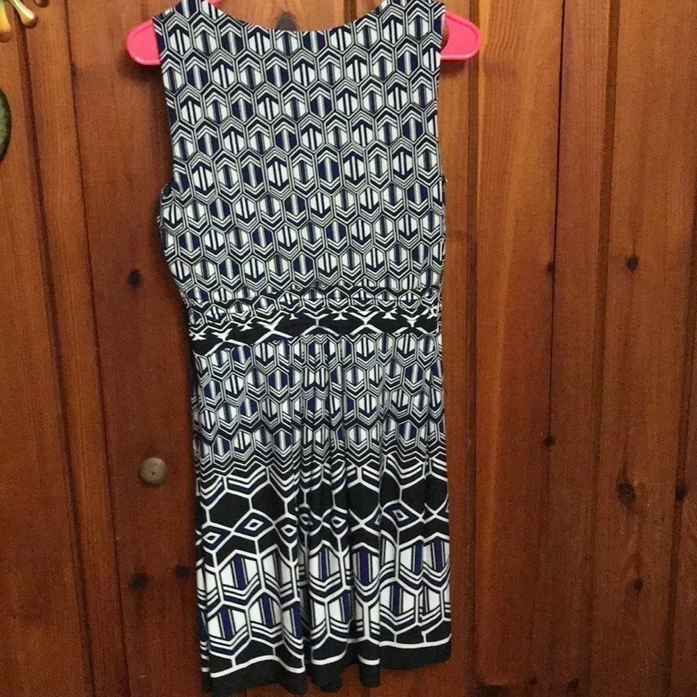 En focus Studio Pattern dress